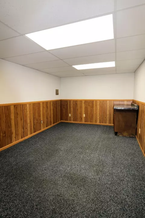 501 7th St W, Williston, ND 58801 photo 20