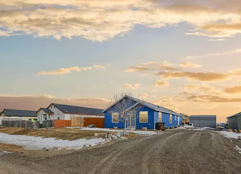 5610 Stoneview Ave, Williston, ND 58801 photo 9