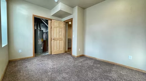 310 4th Ave SE, Arnegard, ND 58835 photo 42