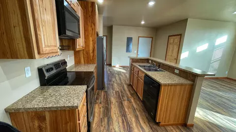 310 4th Ave SE, Arnegard, ND 58835 photo 15