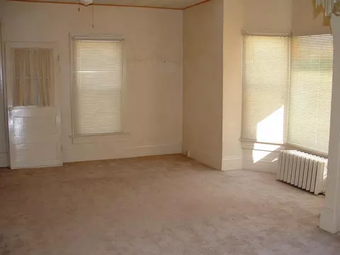 610 2nd St N, Carrington, ND 58421 photo 3