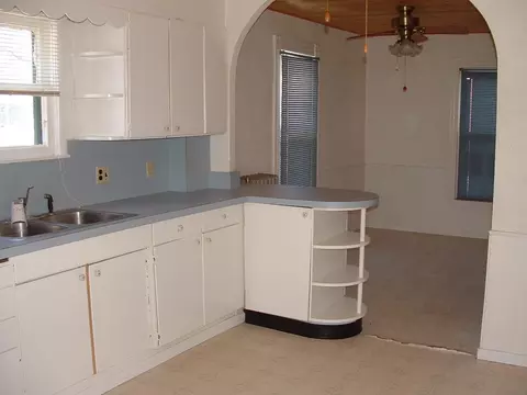 610 2nd St N, Carrington, ND 58421 photo 4