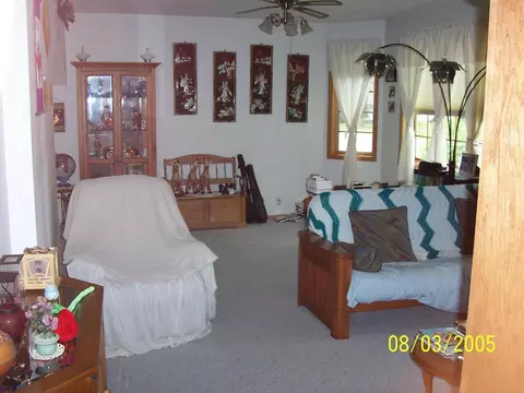 402 8th Ave, Edgeley, ND 58433 photo 4