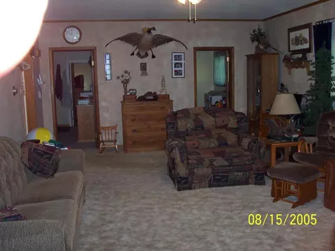 107 2nd Ave, Edgeley, ND 58433 photo 5