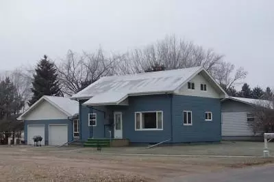 807 5th Ave W, Edgeley, ND 58433 photo 1