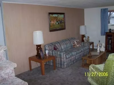807 5th Ave W, Edgeley, ND 58433 photo 3