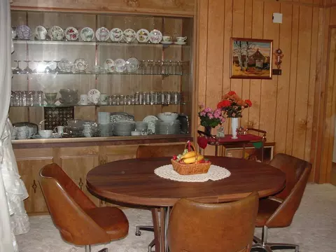 423 Grey Ave E, Bowdon, ND 58418 photo 8