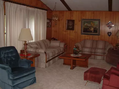 423 Grey Ave E, Bowdon, ND 58418 photo 4