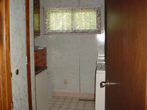 210 7th St E, Wimbledon, ND 58492 photo 5