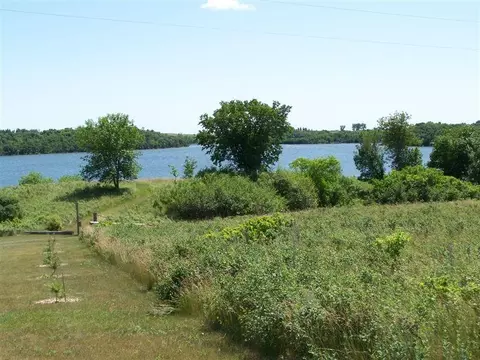 107 E Rokiwan Rd E, Jamestown, ND 58401 photo 12
