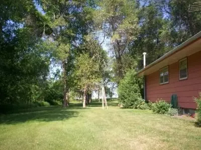 507 Park St S, Buchanan, ND 58420 photo 3