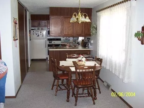 816 6th Ave S, Edgeley, ND 58433 photo 4