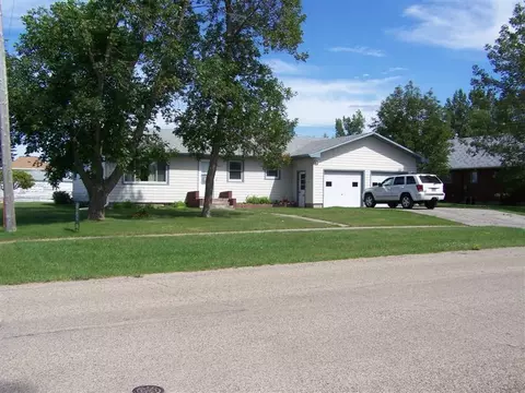 106 Florence St S, Streeter, ND 58483 photo 2
