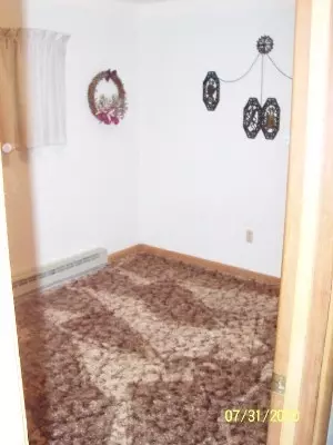 103 3rd Ave W, Edgeley, ND 58433 photo 5
