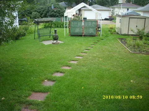 610 4th St SE, Jamestown, ND 58401 photo 13