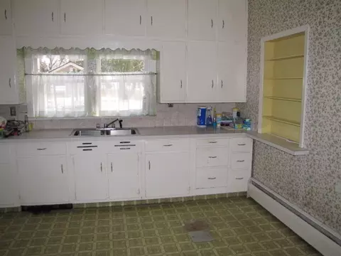 381 Chadwick Ave, Mchenry, ND 58464 photo 5