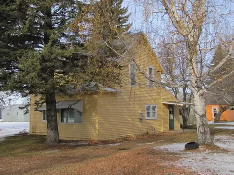 381 Chadwick Ave, Mchenry, ND 58464 photo 1