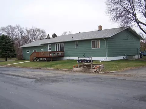 603 6th Ave W, Edgeley, ND 58433 photo 1