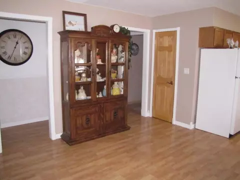 320 11th Ave S, Carrington, ND 58421 photo 8