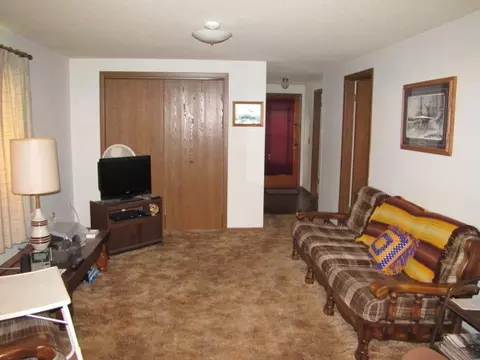 278 Chadwick Ave, Mchenry, ND 58464 photo 3