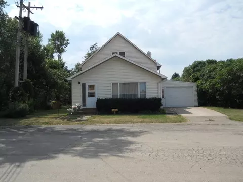 609 3rd Ave W, Edgeley, ND 58433 photo 1