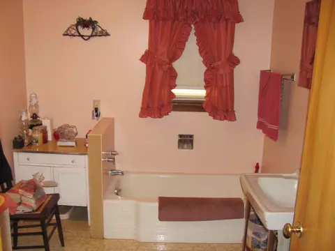 310 7th Ave W, Edgeley, ND 58433 photo 6