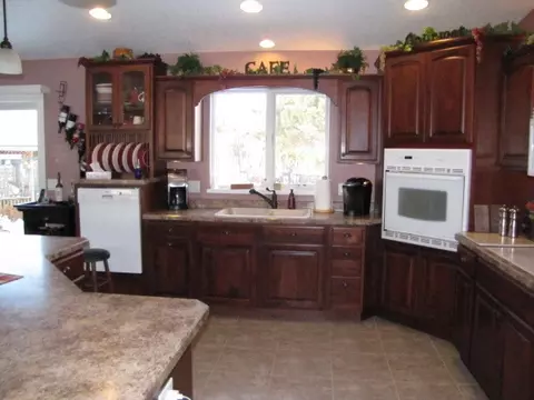221 Drummond St S, Mchenry, ND 58464 photo 5