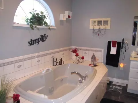 221 Drummond St S, Mchenry, ND 58464 photo 12
