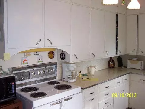 212 1st Ave NE, Streeter, ND 58483 photo 2