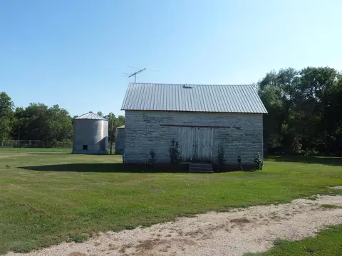 1430 76th Ave SE, Pingree, ND 58476 photo 27