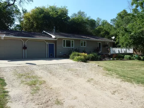 1430 76th Ave SE, Pingree, ND 58476 photo 1