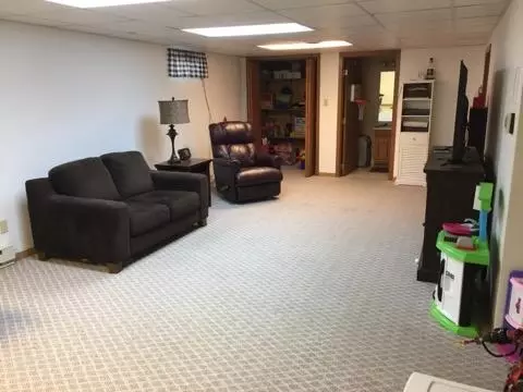 415 7th Ave W, Edgeley, ND 58433 photo 7