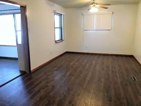149 Hurd Ave, Mchenry, ND 58464 photo 11