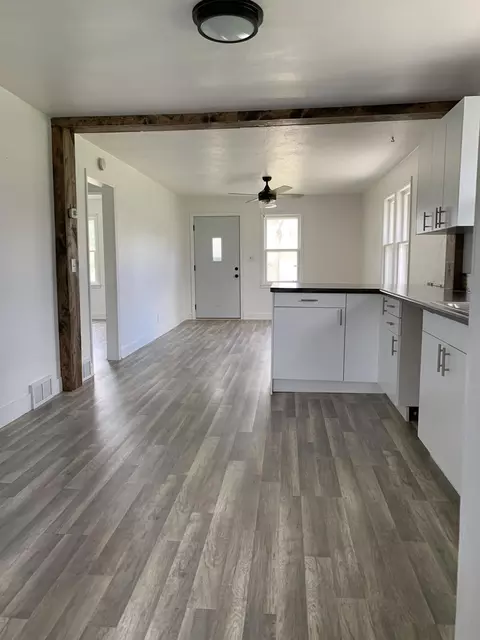 315 6th Ave, Edgeley, ND 58433 photo 7
