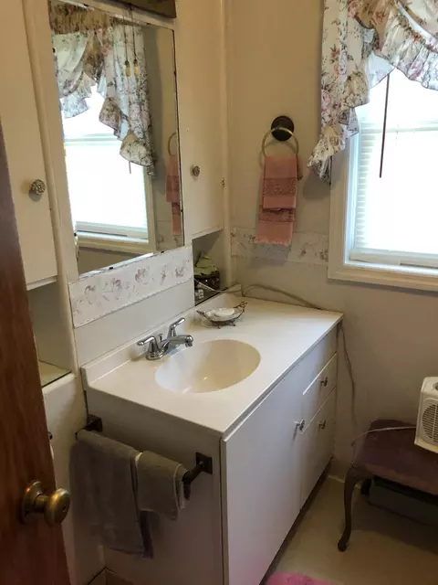 232 Helen St S, Streeter, ND 58483 photo 13