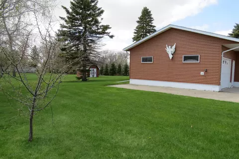 327 Maple St E, Gackle, ND 58442 photo 22
