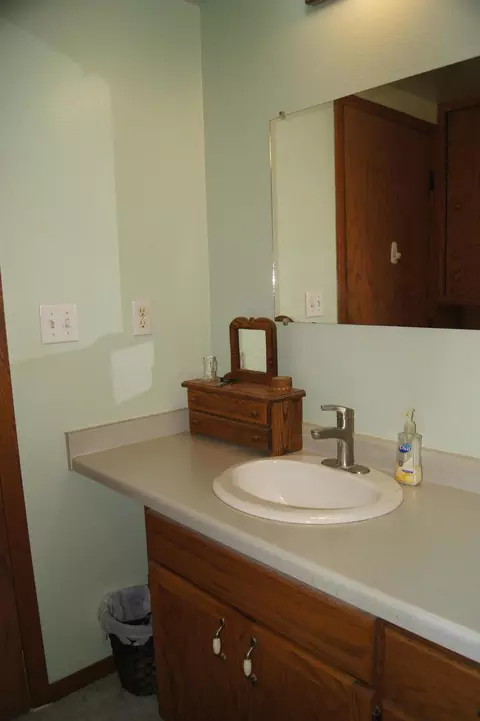 107 9th Ave E, Edgeley, ND 58433 photo 55