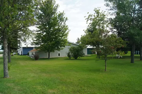 107 9th Ave E, Edgeley, ND 58433 photo 19