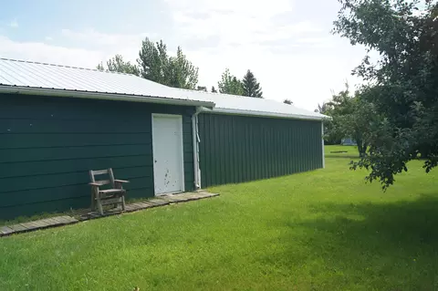107 9th Ave E, Edgeley, ND 58433 photo 7