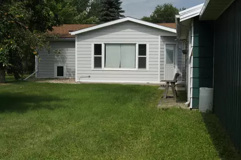 107 9th Ave E, Edgeley, ND 58433 photo 9