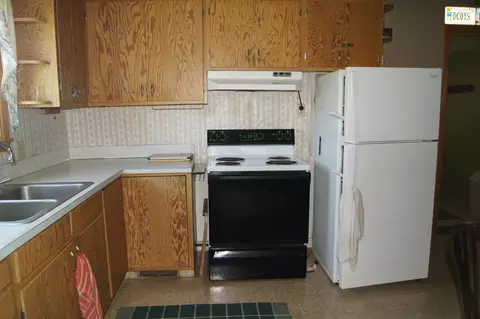 528 Main St, Gackle, ND 58442 photo 7