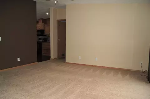 108 1 12 Ave, Edgeley, ND 58433 photo 16