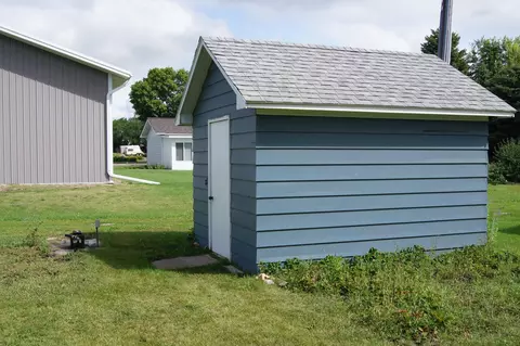 812 5th Ave, Edgeley, ND 58433 photo 7