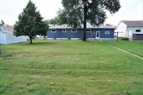 812 5th Ave, Edgeley, ND 58433 photo 6