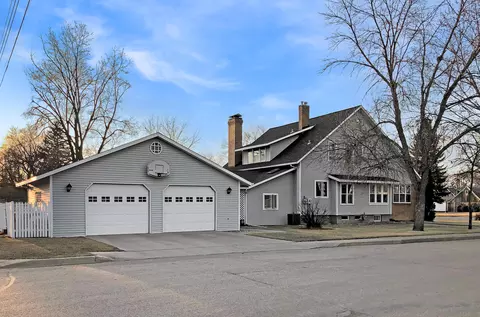 516 Main St, Carrington, ND 58421 photo 5