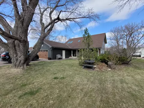 508 2nd St, Edgeley, ND 58433 photo 1