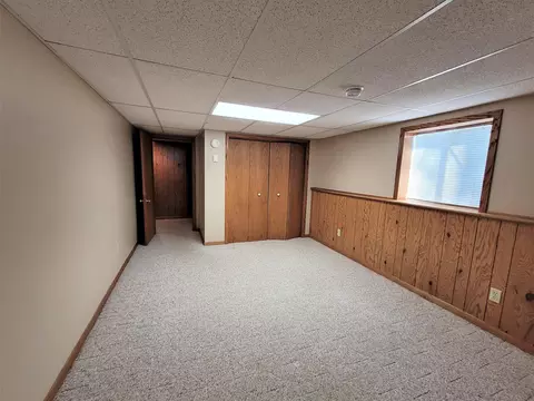 809 3rd St N, Ellendale, ND 58436 photo 73
