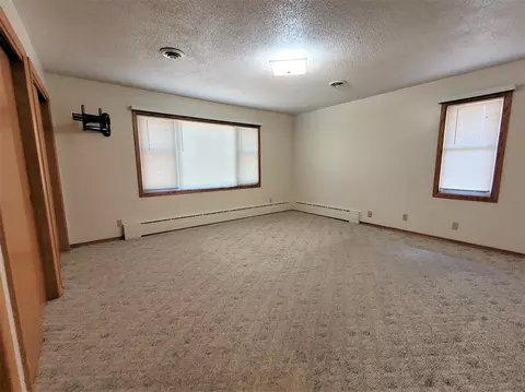 809 3rd St N, Ellendale, ND 58436 photo 58