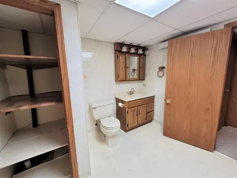 809 3rd St N, Ellendale, ND 58436 photo 74