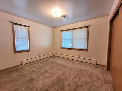 809 3rd St N, Ellendale, ND 58436 photo 57